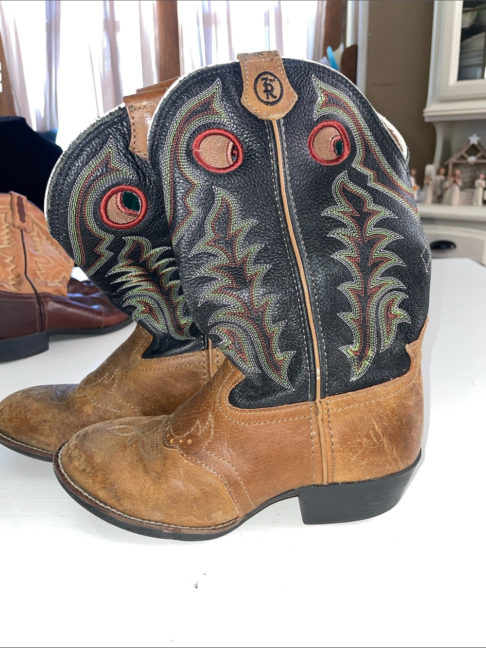 Tony Llama kids crazy horse boots size 3D